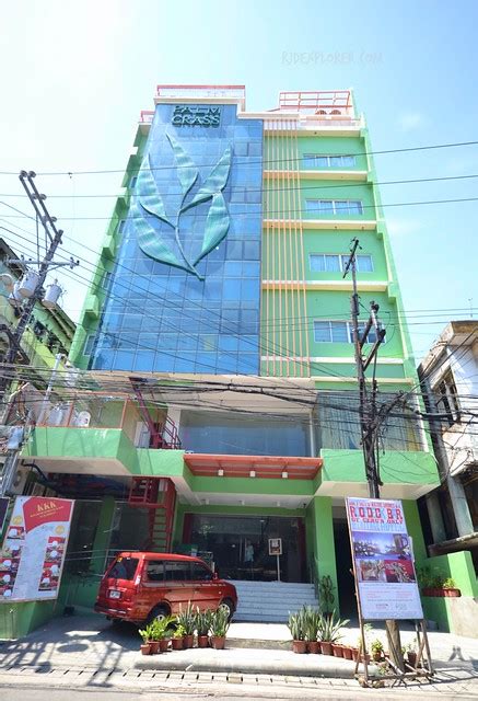 Palm Grass Hotel, Cebu City .